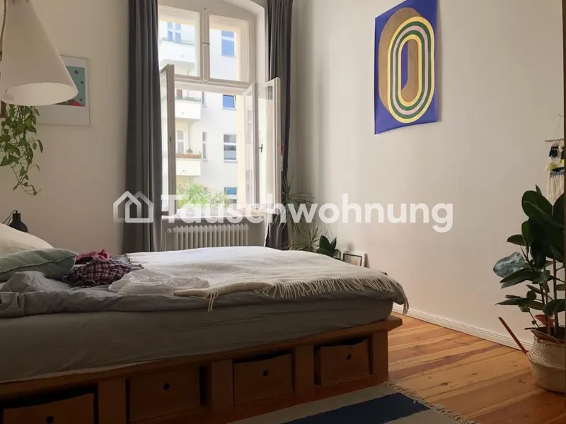 Tauschwohnung: Bieten wunderschöne drei Zimmer im Altbau - suchen 4 Zimmer — photo 1